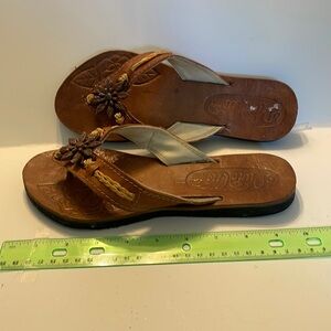 Ladies size 7 leather sandals